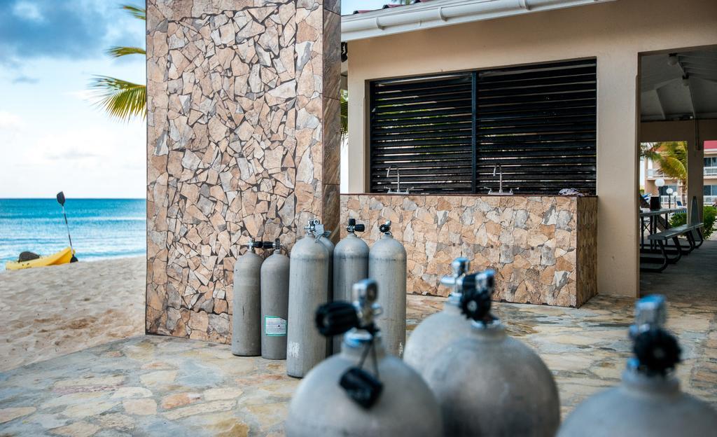 Bohio Dive Resort Cockburn Town Ngoại thất bức ảnh