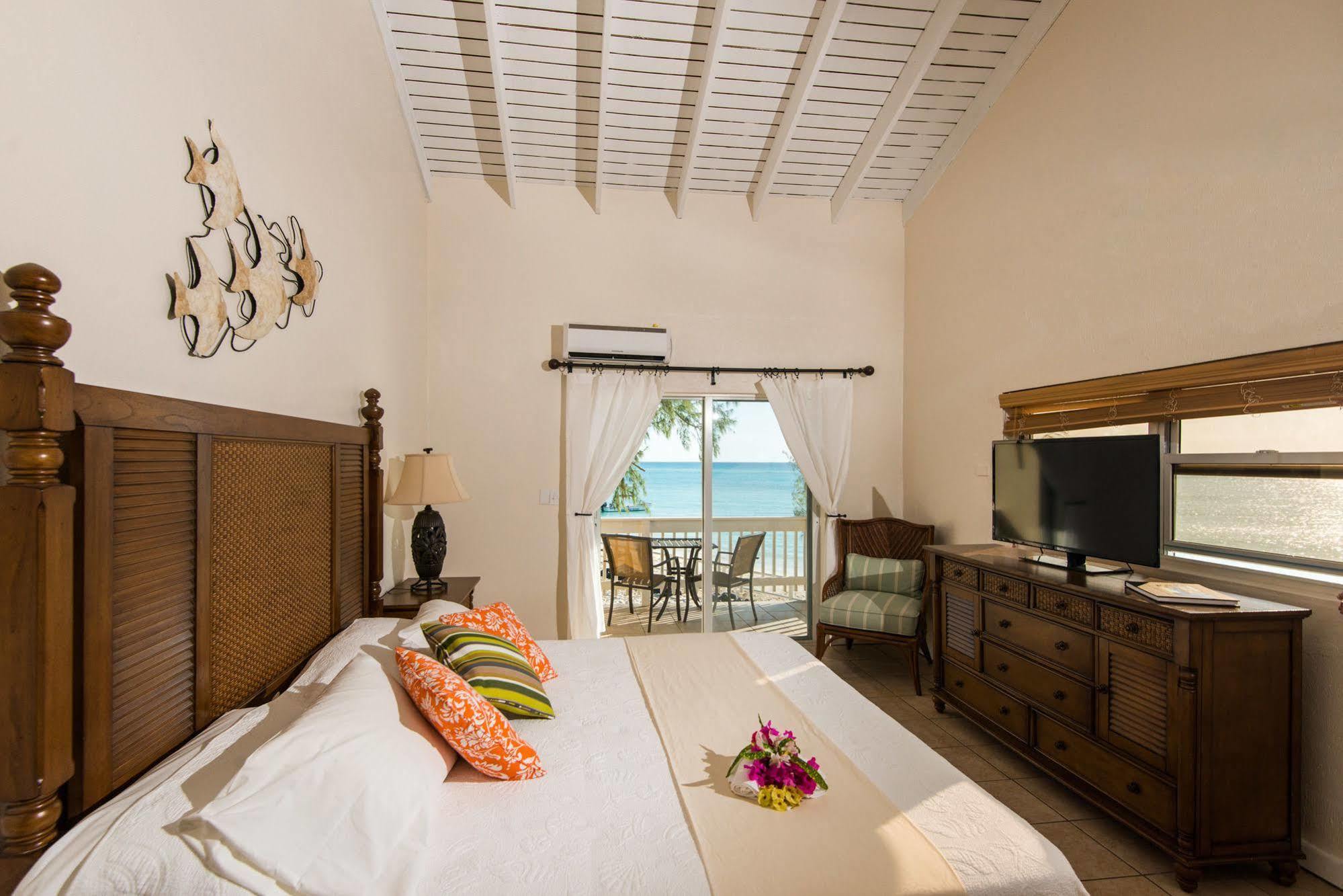 Bohio Dive Resort Cockburn Town Ngoại thất bức ảnh
