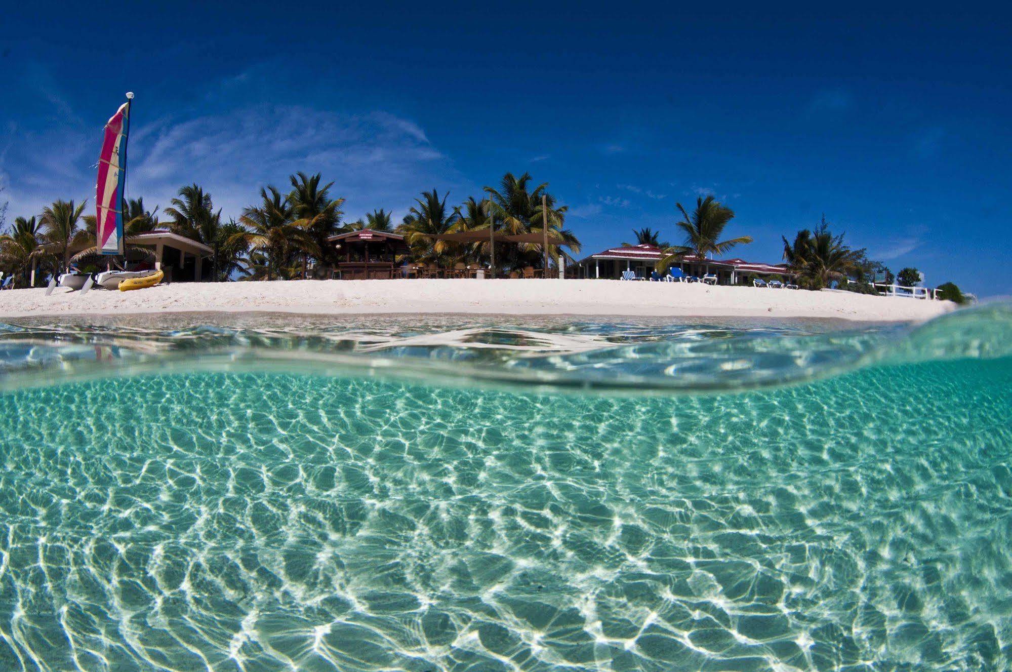 Bohio Dive Resort Cockburn Town Ngoại thất bức ảnh